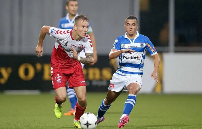 王添艺自小 王添艺自小