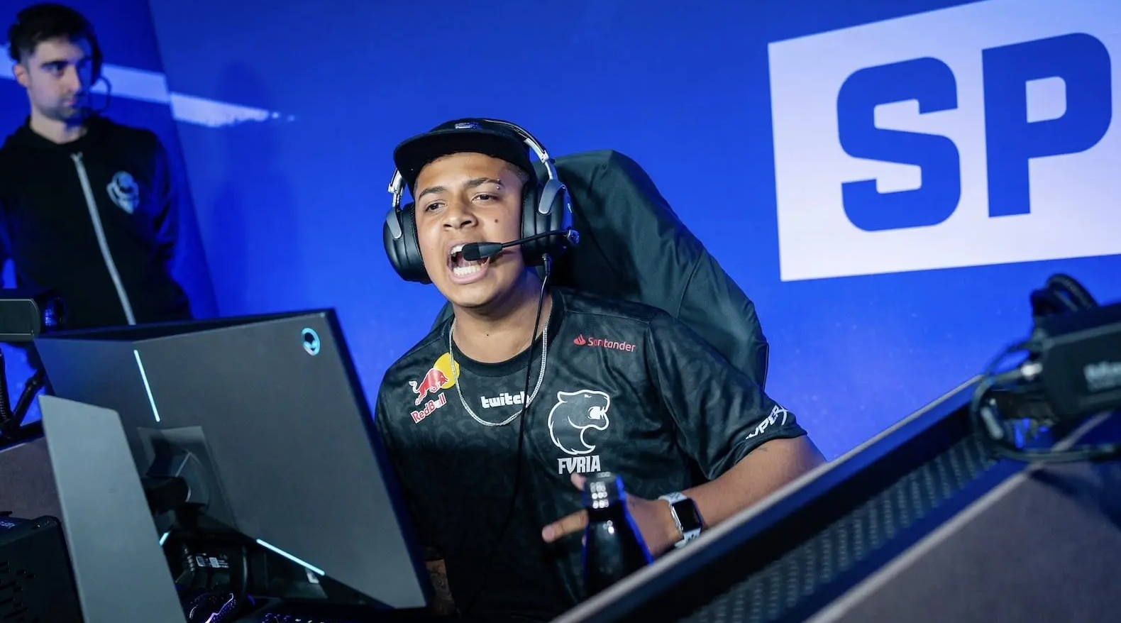 具备顶尖实 具备顶尖实