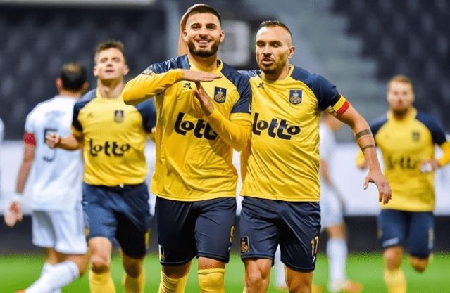 而巴塞罗那 而巴塞罗那