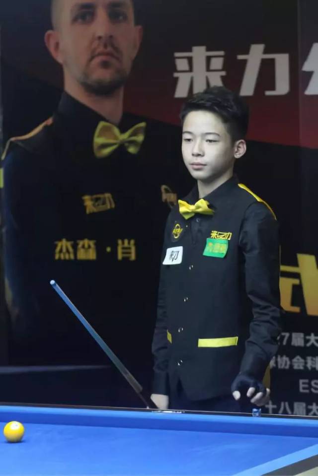 两个瞬间背